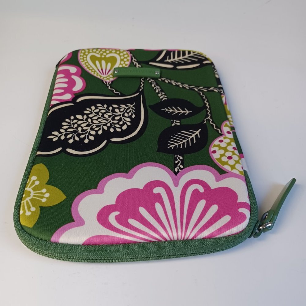 Vera Bradley Tablet Neoprene Soft Case Zip Around Tropical Floral Green Pink - Picture 9 of 9